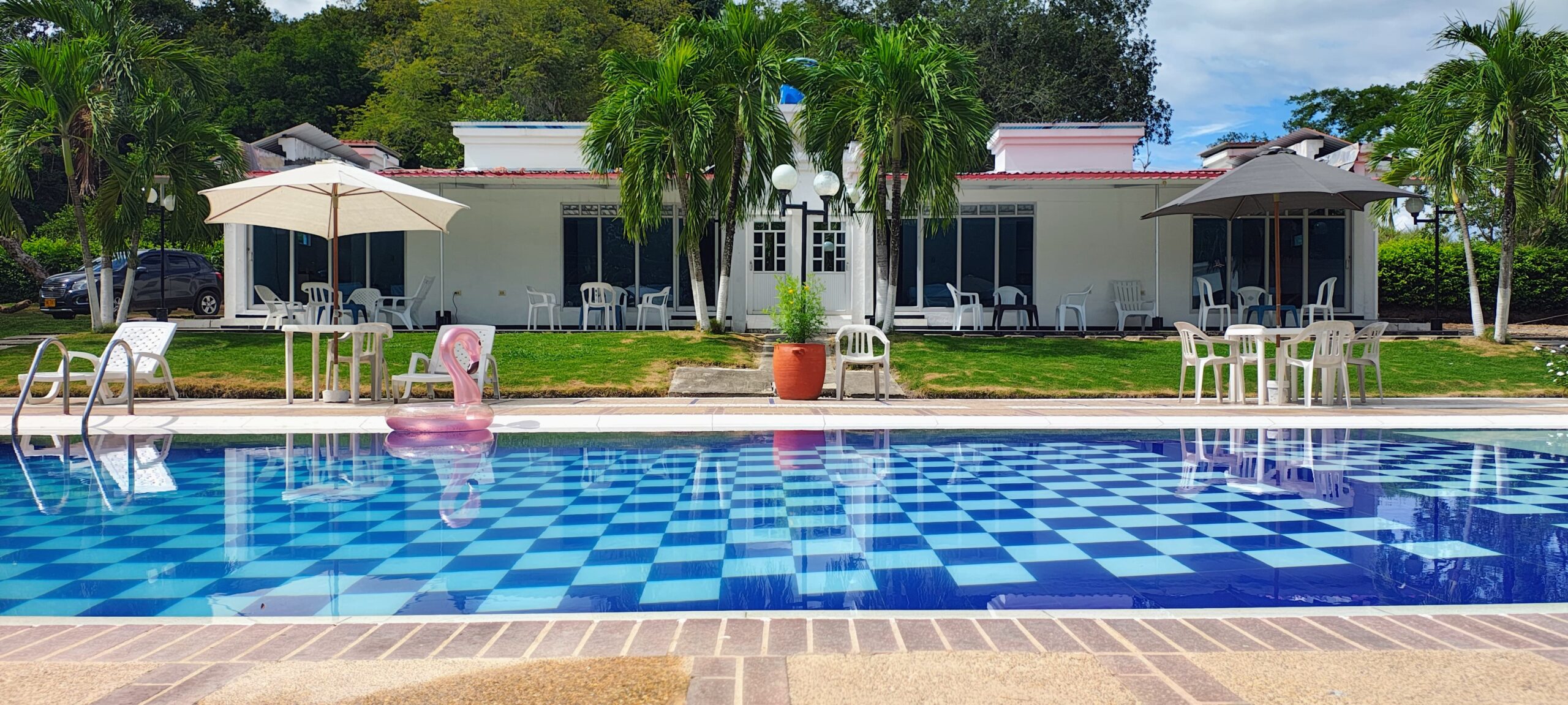PISCINA 2 PISCINA 2